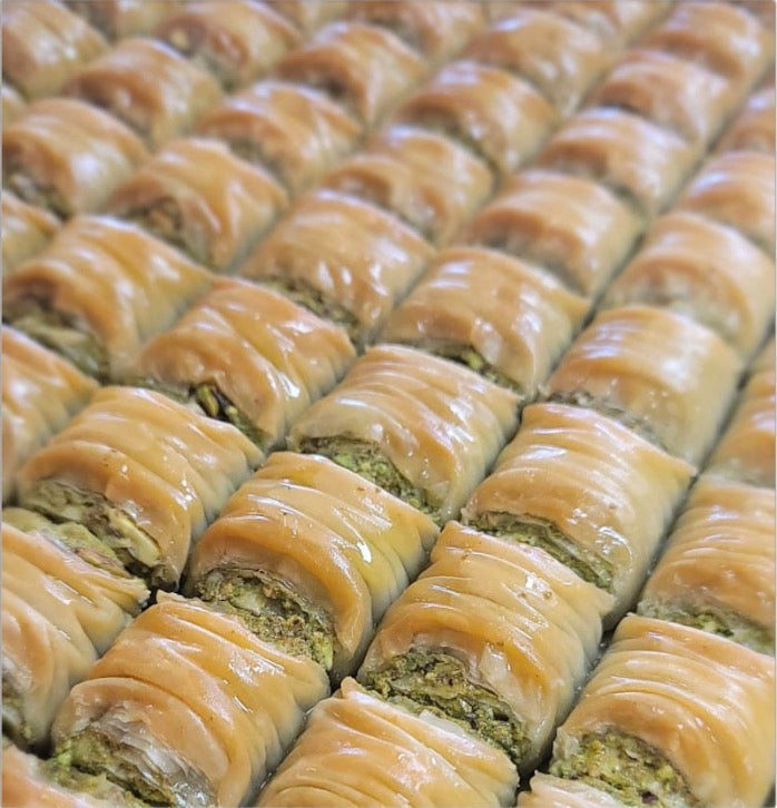Classic Pistachio Baklava Rolls