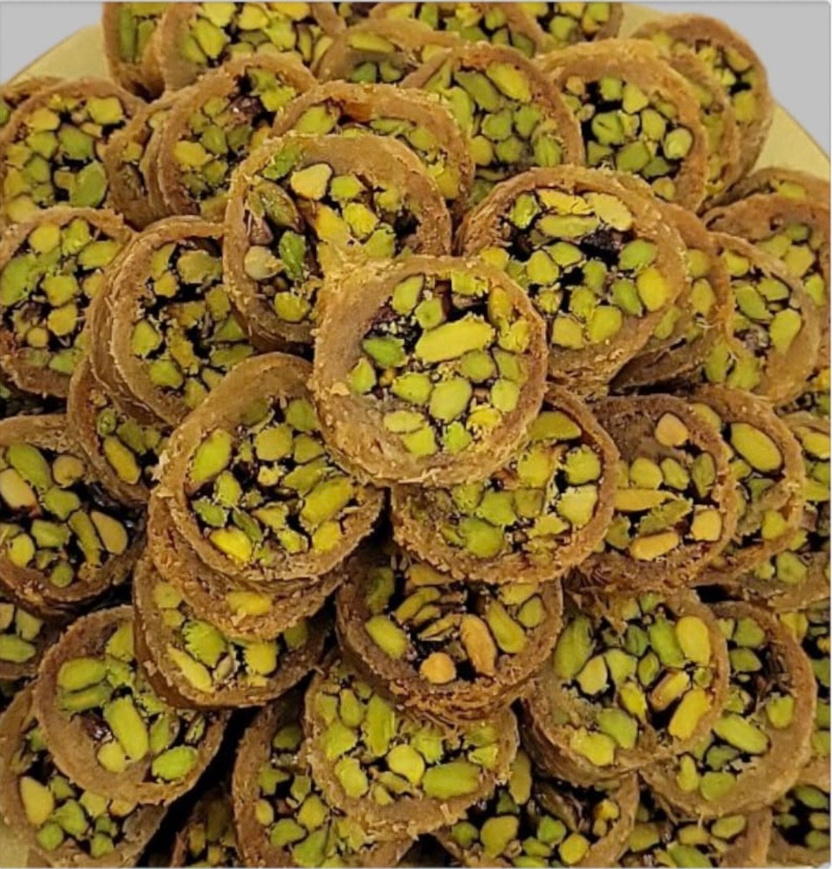Mabroma (Pistachio Kunafa)
